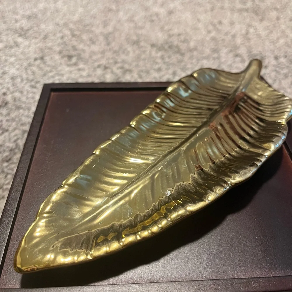 Gold feather jewelry dish